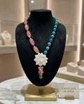 Collana Lunga Artigianale | Quarzo Ciliegia, Amazzonite, Occhio di Gatto e Cameo su Conchiglia | Made in Italy