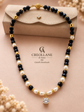 Collana Monofilo Onice Nero, Perle di Maiorca, Perle di Fiume e Pendente Pavè | Made in Italy