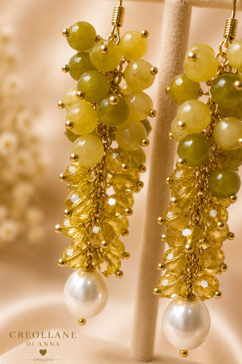 Orecchini a Grappolo Cristalli Giallo Ocra e Serpentino – Handmade