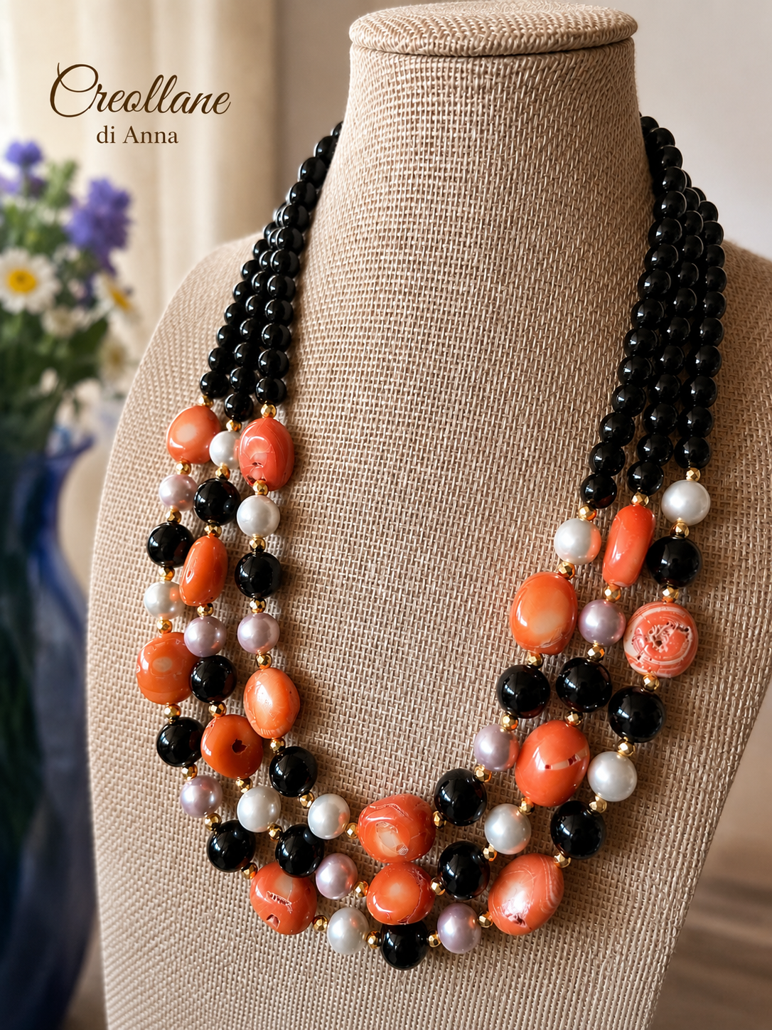 Collana Girocollo Artigianale Handmade | Multifilo Onice Nero, Perle di Maiorca, Corallo ed Ematite Dorata | Made in Italy