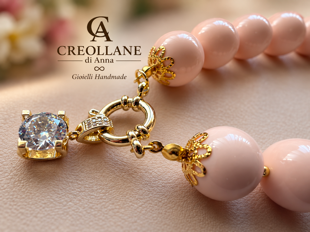 Collana Girocollo Pasta di Corallo Rosa con Pendente Pavé | Made in Italy