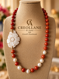 Collana Monofilo Pasta di Corallo Sardegna, Perle e Cameo Fiore | Made in Italy