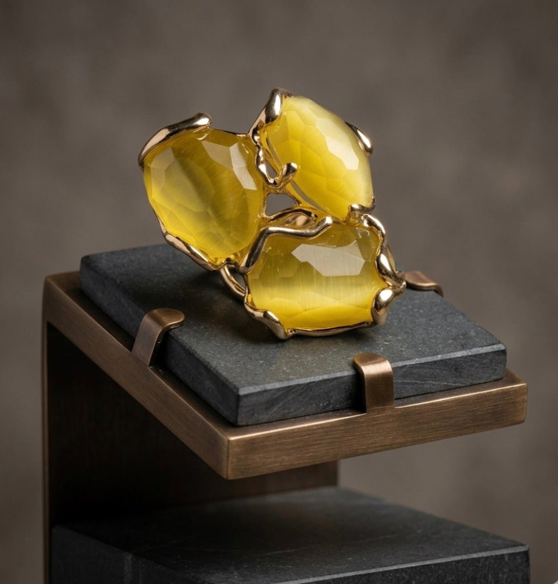 Anelli Anello Regolabile in Bronzo Dorato con Occhio di Gatto Giallo - Handmade Made in Italy