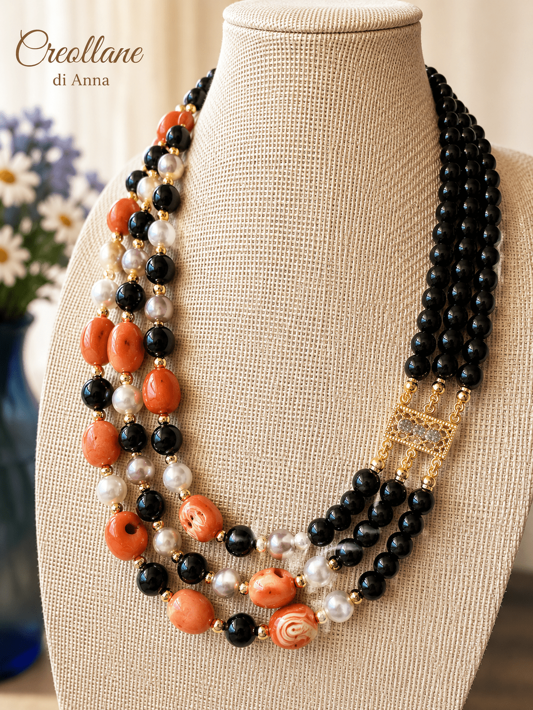Collana Girocollo Artigianale | Multifilo Onice Nero, Perle di Maiorca, Corallo ed Ematite Dorata | Made in Italy