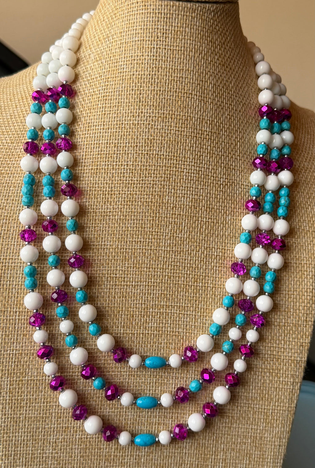 Collane Collana girocollo in turchinite, magnesite e cristalli | Handmade Italia - Handmade Made in Italy