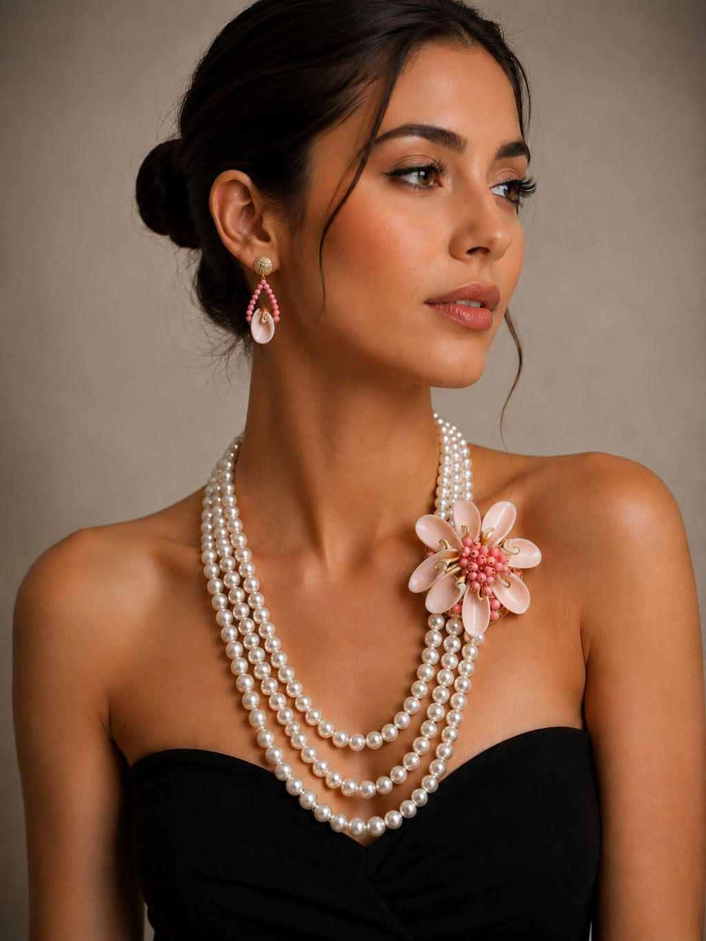 Collane Collana lunga in perle e fiore in conchiglie | Handmade Italia - Handmade Made in Italy