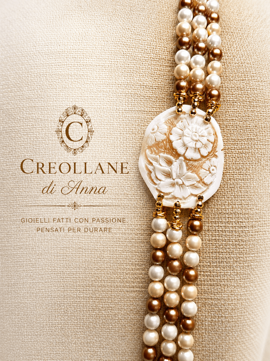 Collane Collana Multifilo Artigianale Handmade | Perle di Maiorca e Cameo Floreale in Conchiglia | Made in Italy - Handmade Made in Italy