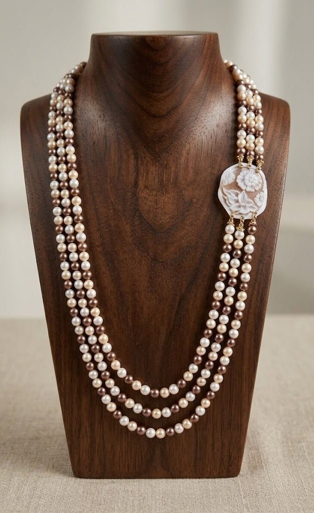 Collane Collana Multifilo Artigianale Handmade | Perle di Maiorca e Cameo su Conchiglia | Made in Italy - Handmade Made in Italy