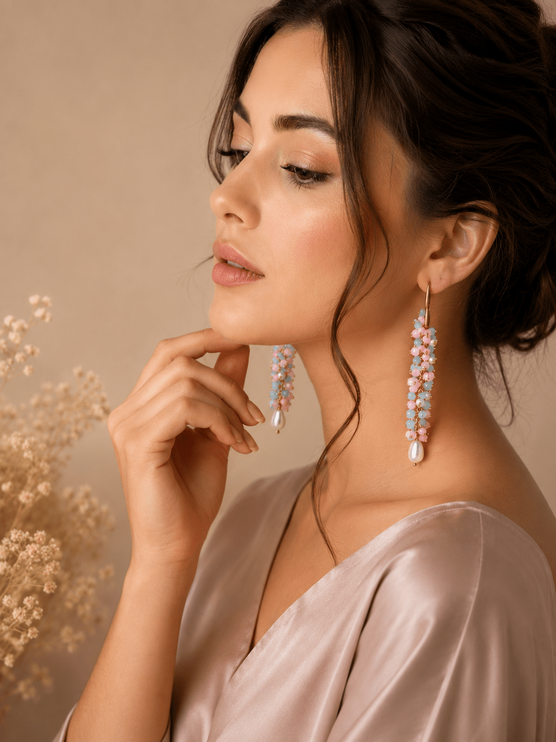 Orecchini Orecchini Pendenti Lunghi Artigianali Handmade | Cristalli Celesti, Rosa e Perle di Fiume con Dettagli Oro | Made in Italy - Handmade Made in Italy