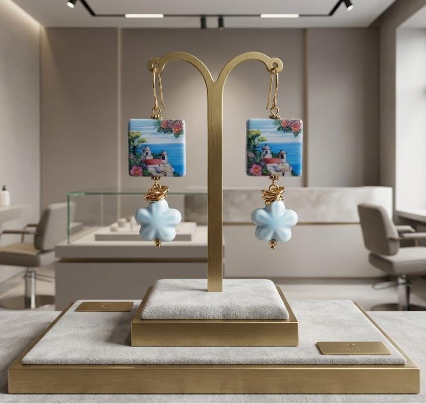 Orecchini Orecchini Pendenti Lunghi in Ceramica con Paesaggio di Mare e Fiore Azzurro | | Handmade Italia - Handmade Made in Italy